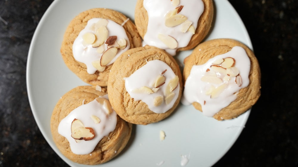 Plate of Chinese 5 Spice Almond Cookies 