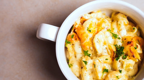 Spiceology Really Ranch White Cheddar Mac & Cheese in a white bowl