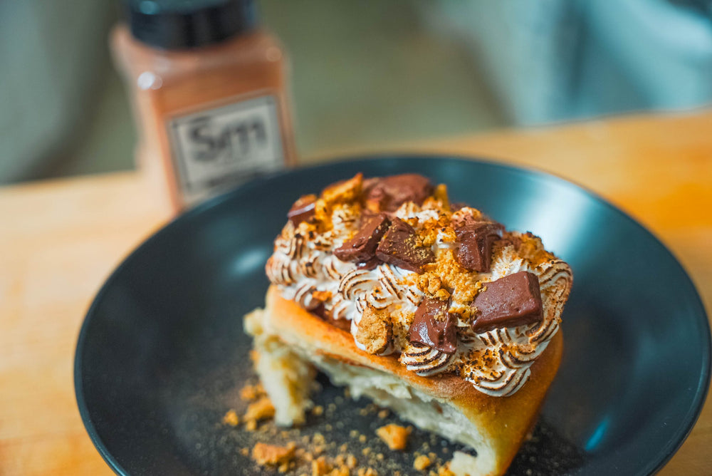 Spiceology S'mores Cinnamon Rolls with Marshmallow Meringue Recipe