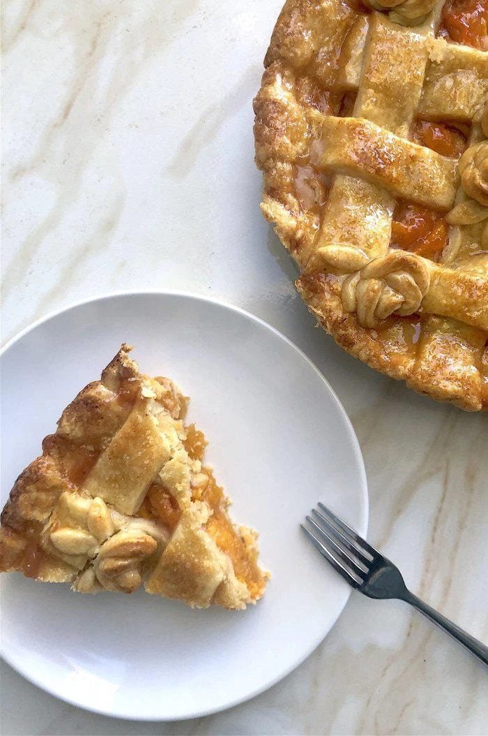 Foolproof Pie Crust & Peach Pie