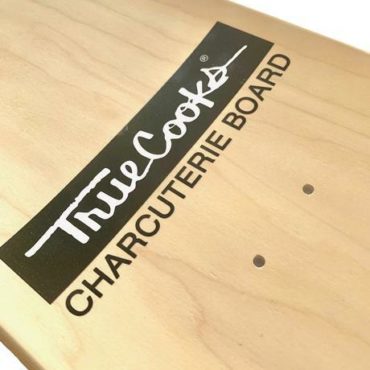 TrueCooks charcuterie skateboard detail